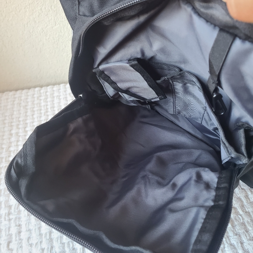 JanSport Classic Black Backpack - Picture 6 of 16